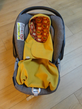 Einschlagdecken Babyschale