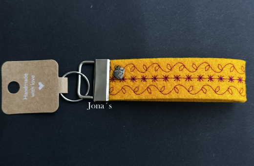 Schlüsselanhänger Filz Stickerei bordeaux