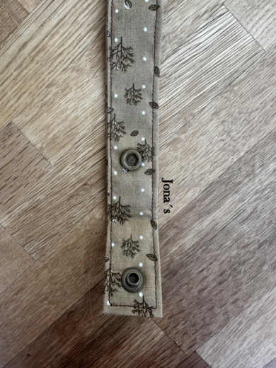 Schnullerkette braun Bäume